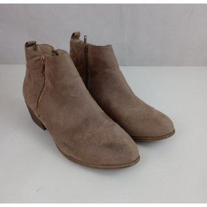 Just Fab Liyanna Tan/Light Brown Suede Doiuble Zip Ankle Boots Booties Size 6.5